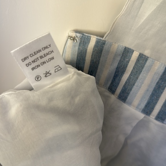 MAJORELLE Callie Romper in Blue Chambray Seersucker Revolve Women’s Medium - Picture 13 of 16